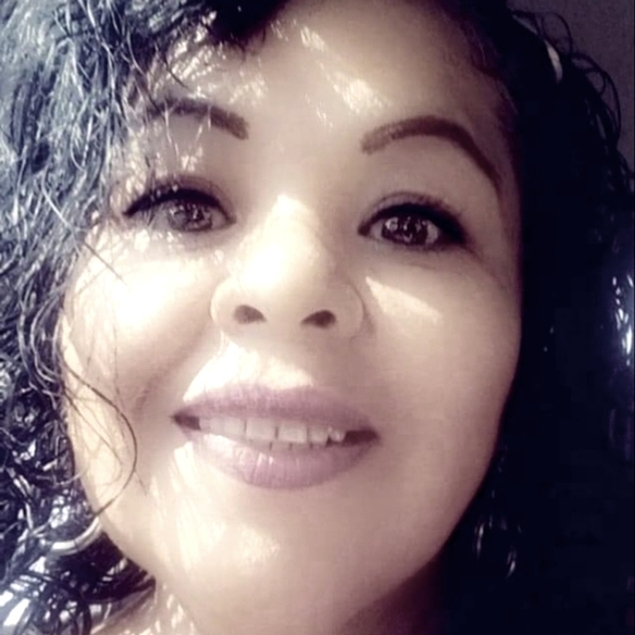 Rosalba & Farmasi Info - Picture 2 of 2